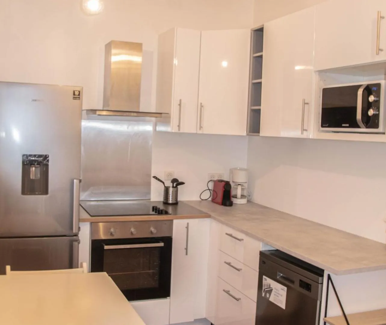 Cosy Apartment Right In Cours Mirabeau Aix-en-Provence France